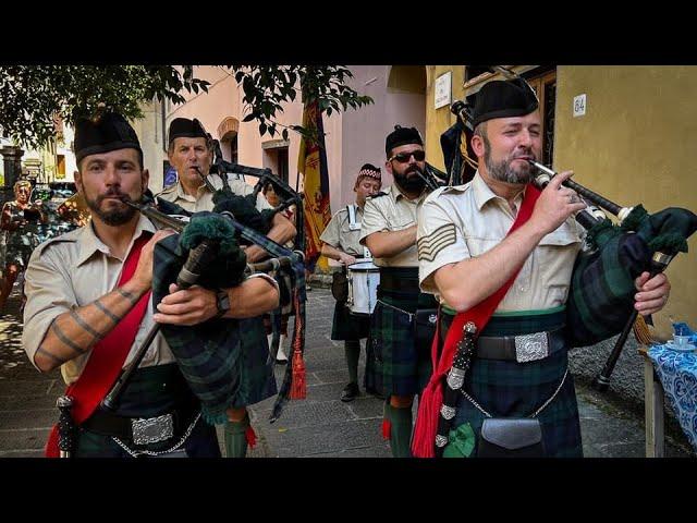 Royal Highland Company pipes & drums - Scottish pipe band in Italy