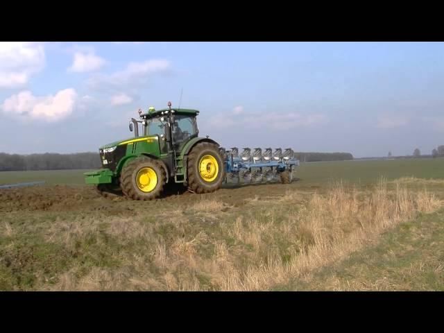 John Deere 7280 R beim Pflügen mit Rabe Komoran 7 Sckar 1080p