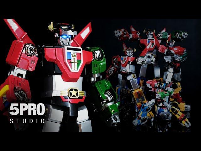 38cm Blitzway 5Pro Studio Carbotix Voltron: Defender of The Universe