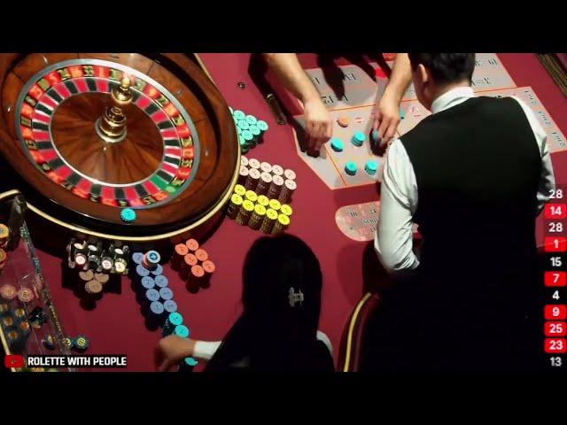 Live Roulette |Exclusive Big Win 12.400$ At Las Vegas Casino50 Chips Bets / 750$ 2024-08-24