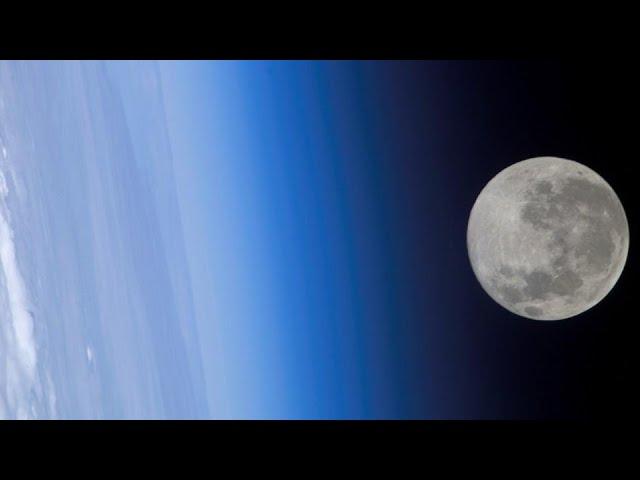 Der Mond - Unser Tor ins All - Der Mond besitzt Vulkane und Lavahöhlen - Universum Doku HD