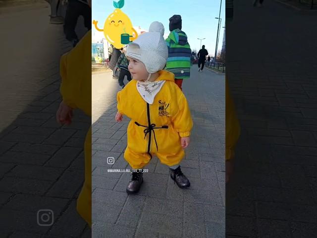  малыши карандаши