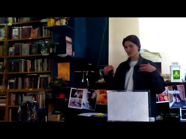лекция в антикафе Locus Soul читает Вера Пахомова
