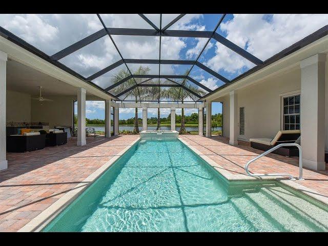 Stunning Lake Club Home in Lakewood Ranch, Florida