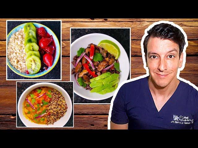 Doctor: What I eat in a day (FULL REVEAL) | Healthy meals + supplements