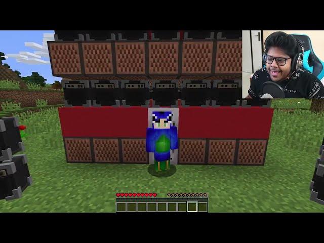 TITAN SPEAKERMAN Speedrunner VS Hunter in Minecraft - Ayush vs Ekta 