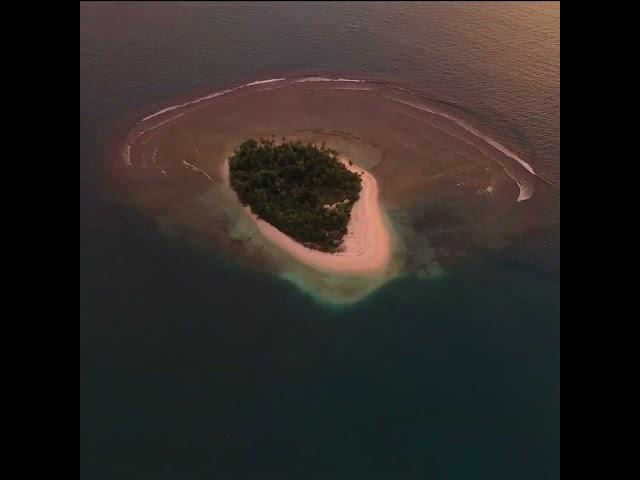 Just you. Alone  #castaway #holiday #survival #desertislands #robinson #docastaway