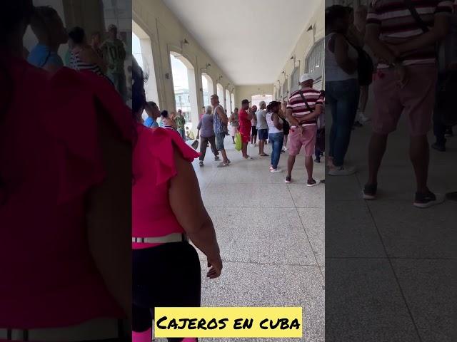 Cajeros automáticos se puede perder la mitad del día #cuba #havana #dinero