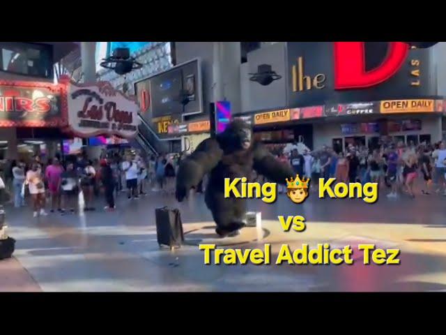 King Kong vs.Travel Addict Tez