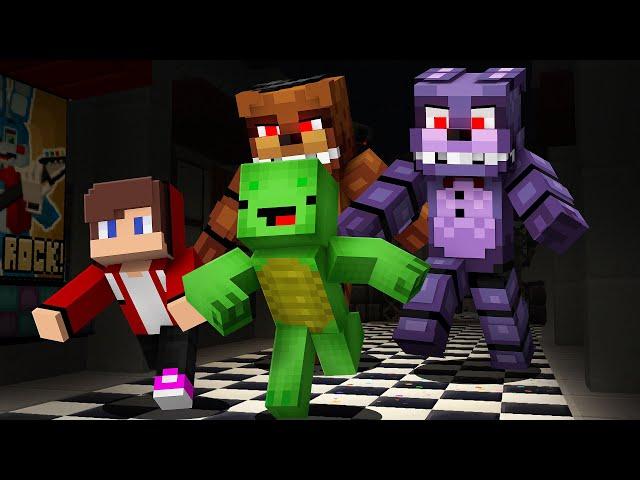 Mikey & JJ Escape from FNAF Pizzeria in Minecraft