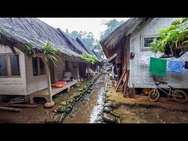 Beautiful Indonesia Rural Life | Raining Weather in Village Simple Life