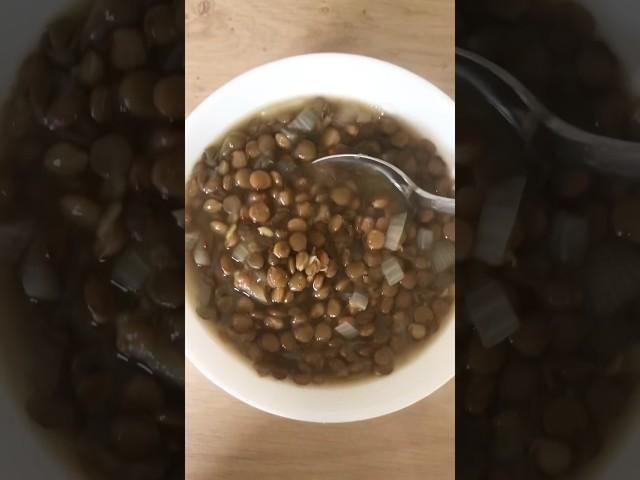 Let’s make a lazy day lentil soup.