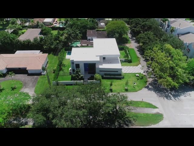 5390 SW 76th St Miami, Fl - High Pines