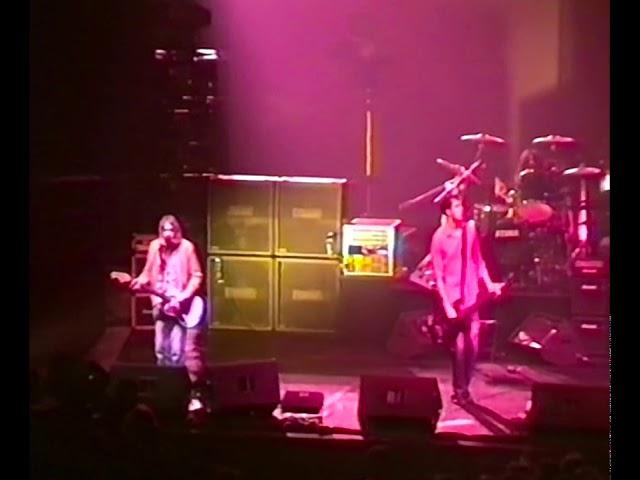 Nirvana -1994-02-22 - Palaghiaccio - [Full Show/Reworked/50fps/AMT1+ProClips/MatrixAudio] - Italy