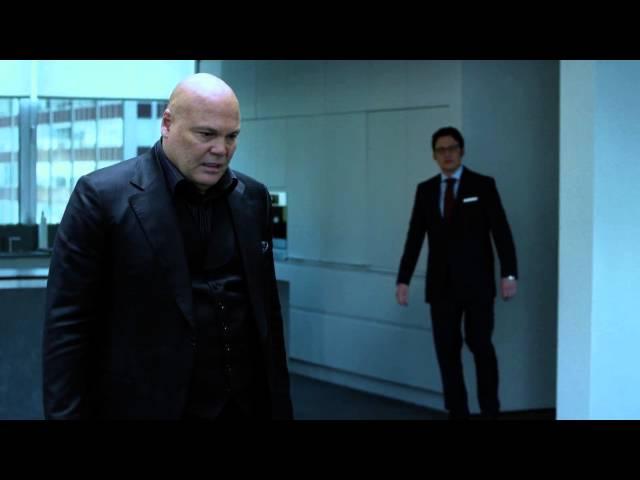 Kingpin (Wilson Fisk) table flip