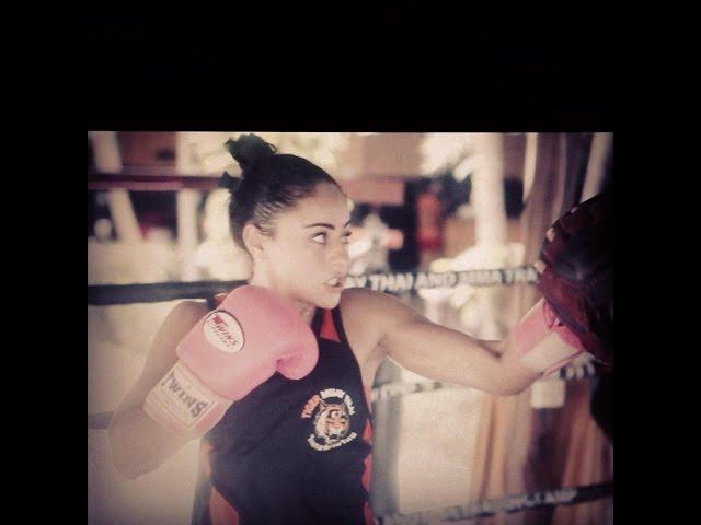 Jordans Boxing Champion Arifa Bseiso Trains at Tiger Muay Thai