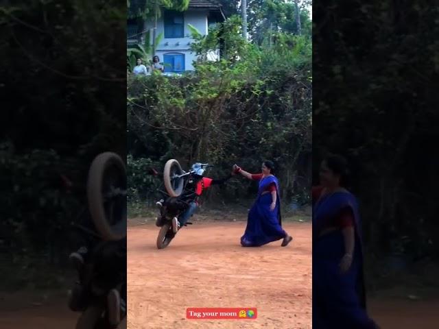 Bike Stunt With Mom Amazing Movment ️#mom #modified #movmentking ️️