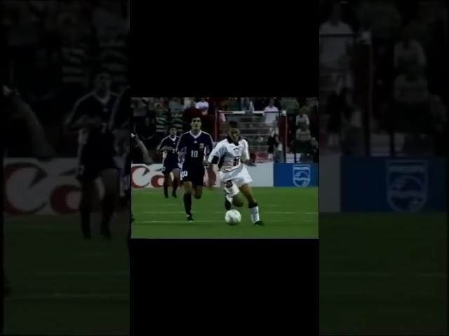 MICHAEL OWEN - GREAT GOAL AGAINST ARGENTINA