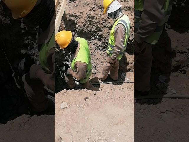 air compressor cutting manhol concrete #shorts #trending #faisalsami