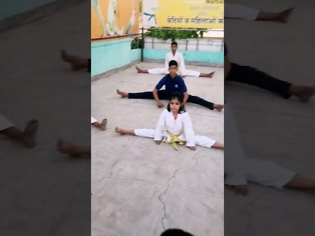 Karate full split  ! VB Martial Art & Academy ! Krishna Sir Karate ! Karate Kids