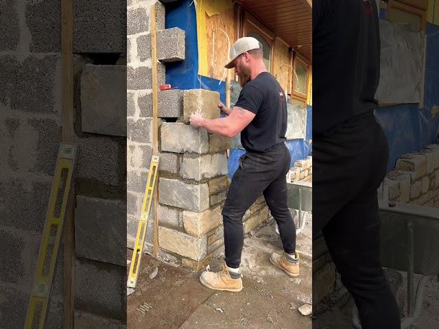 ️🫡 #builder #construction #masonrywork #stonemason #stonemasonry #craftsman #selfbuild