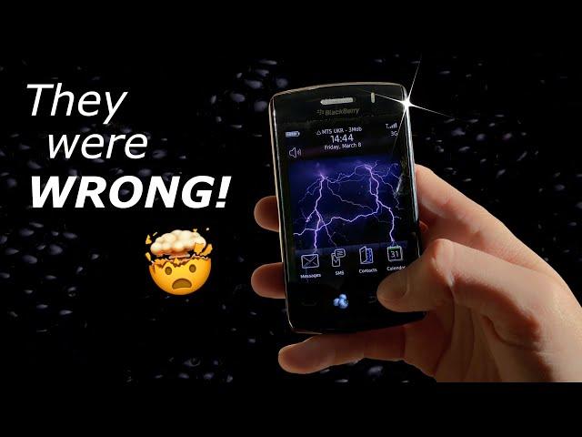 Unboxing “the WORST smartphone ever”? BlackBerry Storm