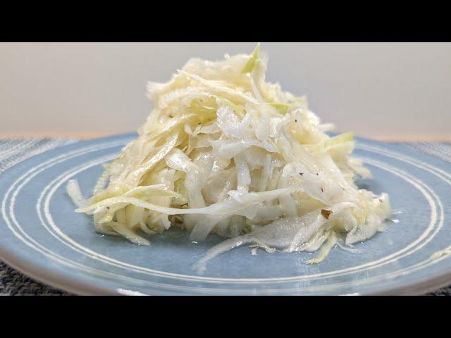 Knackiger Kohlsalat wie beim Griechen! Bis zu 1 Monat haltbar! So ein leckeres Rezept Salat