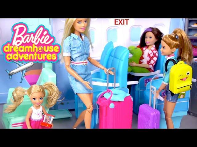 Barbie Family Vacation - Airplane Travel Routine & Beach Hotel