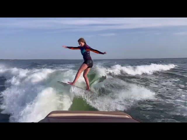 Skim Style Wakesurfing Bailey Rush (SUMMER 2023)