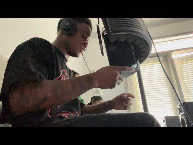 AveryB Uncut Studio Session