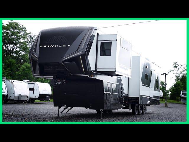 Wowza! 2025 Brinkley Model 4000 G Toy Hauler Fifth Wheel Tour | Beckley's RVs