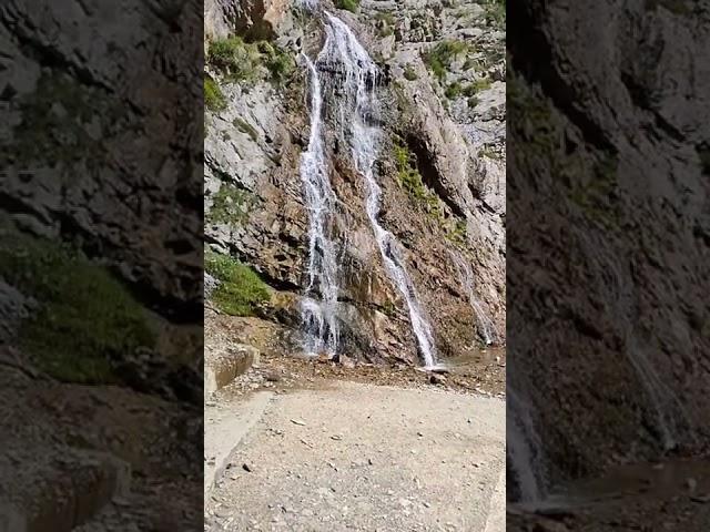 Beautiful waterfall on way to Sheshnag lake | Sheshnag lake Waterfall | Pahalgam