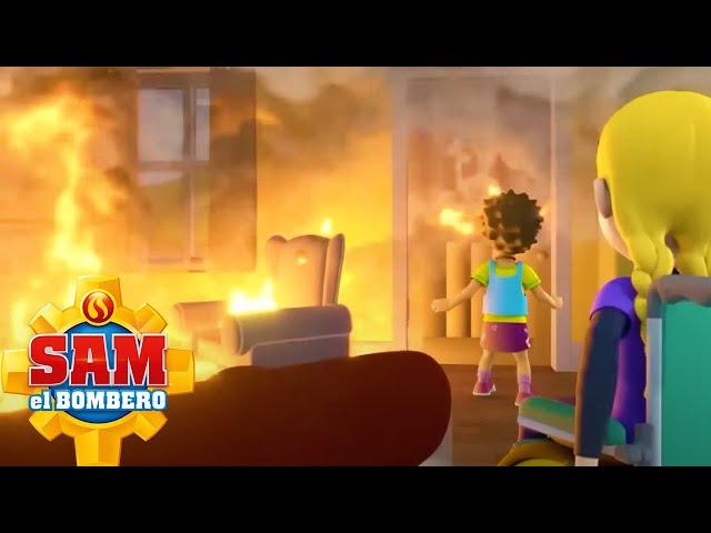 El bombero Sam salva una casa en llamas | Oficial de Sam el Bombero | Dibujos animados