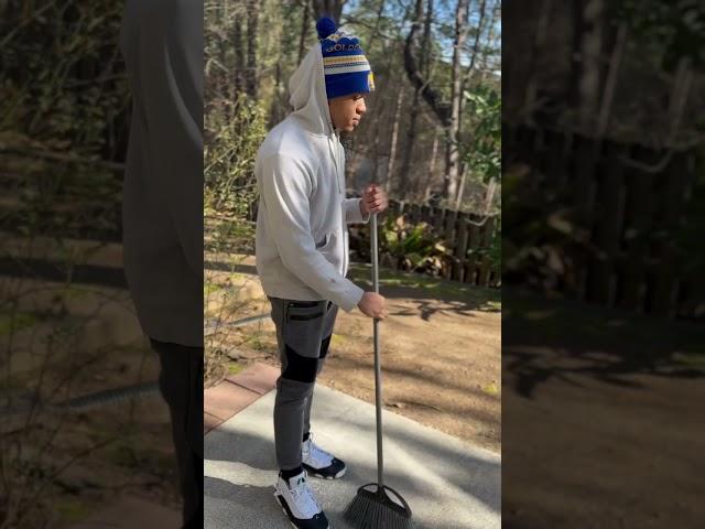 When you sweeping but you still a Gangster #youtubeshorts #shortsfeed #youtube #shortvideo #shorts