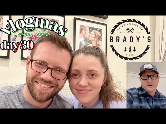 Vlogmas Day 30 | A Very Brady Christmas