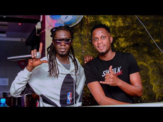 DJ DOUBLE TROUBLE FT MC CURE CAPTAINS LOUNGE LIVE MIX