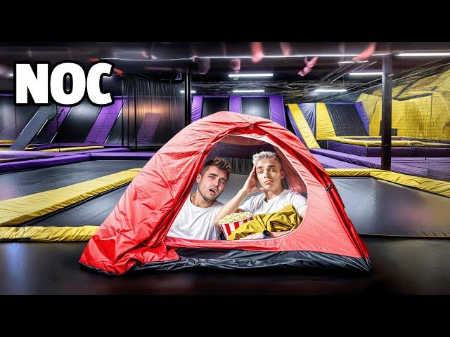 NOC w NAJWIĘKSZYM PARKU TRAMPOLIN