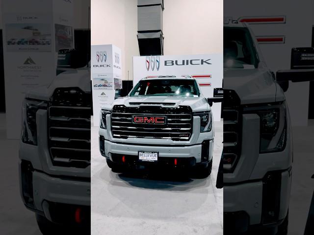 2025 GMC Sierra 2500 AT4