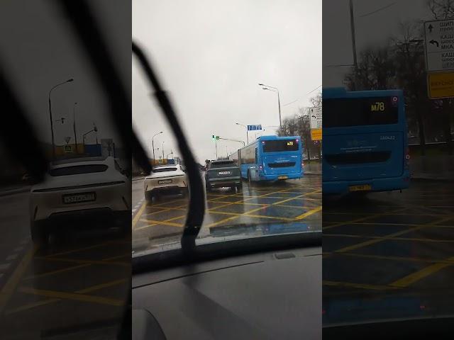 Не опознанный объект в переди без названия, без надписи не понятно