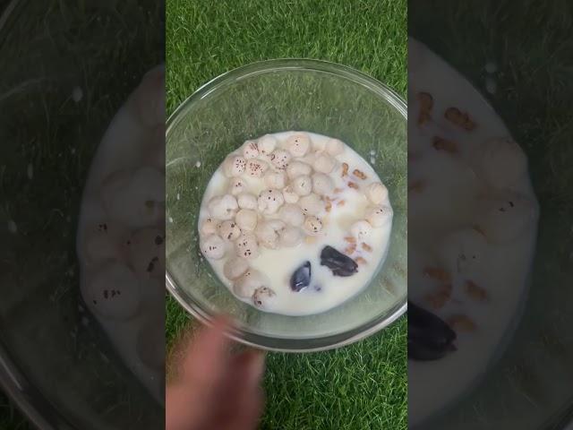 DryFruits Shake Recipe……By Dt.Diksha #healthy2bfit #SummerDrinks #ShakeRecipes #lowcaloriesshake