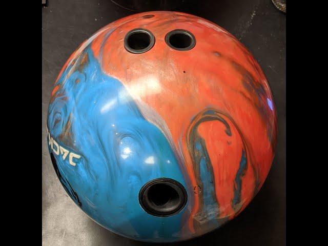 MOTIV Jackal Flash Bowling Ball Review