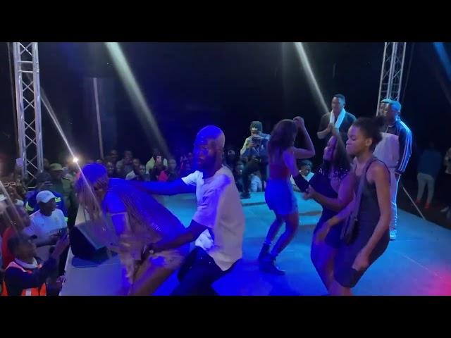 The best Zambian Sex dance on stage from Aqualaskin