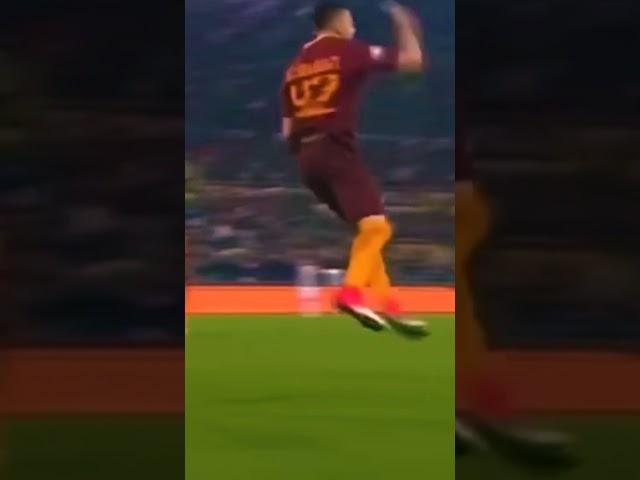 WTF goal by el shaaraway  #shorts,#bestcurvegoal,#wtf,#elshaararawy