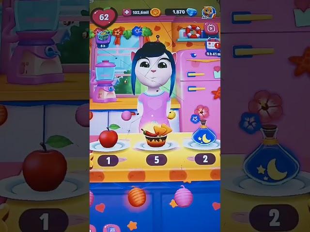 Talking Angela 2~Chili's Coffin Dance #funny #shorts