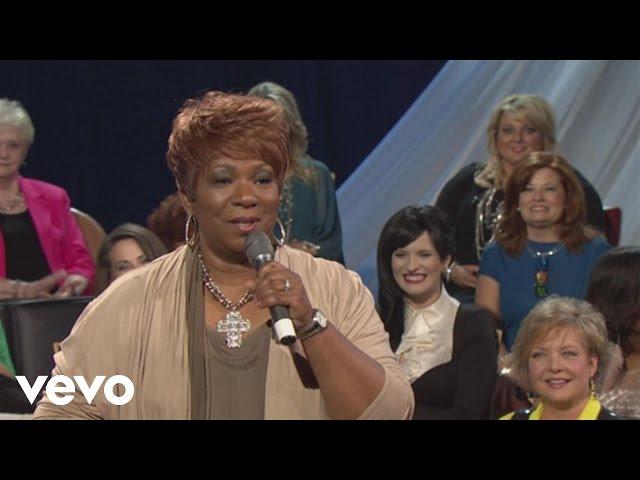 Babbie Mason - God Will Open Up The Windows (Live)