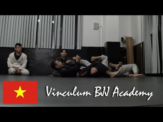 Beat Up by a White Belt @VinculumBJJacademy - BJJ Gi Jiu Jitsu, HCMC Vietnam