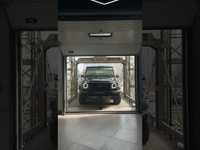 К нам поступил Mercedes G450d