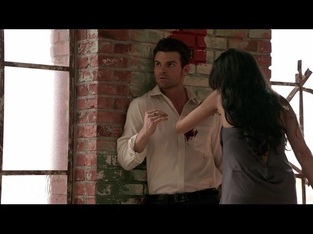 The Originals 2x04 Elijah teaches Gia to fight, Hayley turns up