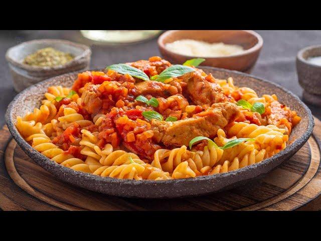 Chicken Pasta Recipe • How To Make Pasta Recipe With Chicken • One Pot Pasta Dishes • Fusilli Pasta