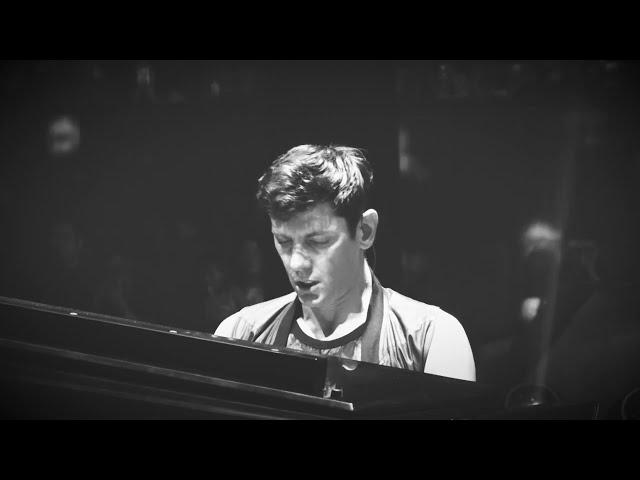 MAKSIM — Exodus — Live